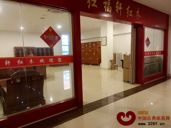 出現(xiàn)斷貨現(xiàn)象的某企業(yè)展廳