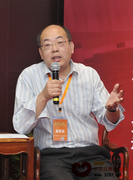 北京古典家具商會(huì)副會(huì)長(zhǎng)于鴻雁