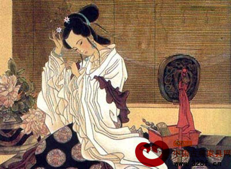 對(duì)鏡貼花黃