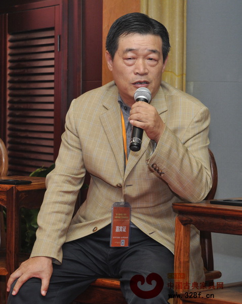 上海思蘭家具廠有限公司董事長(zhǎng)于志剛接受采訪