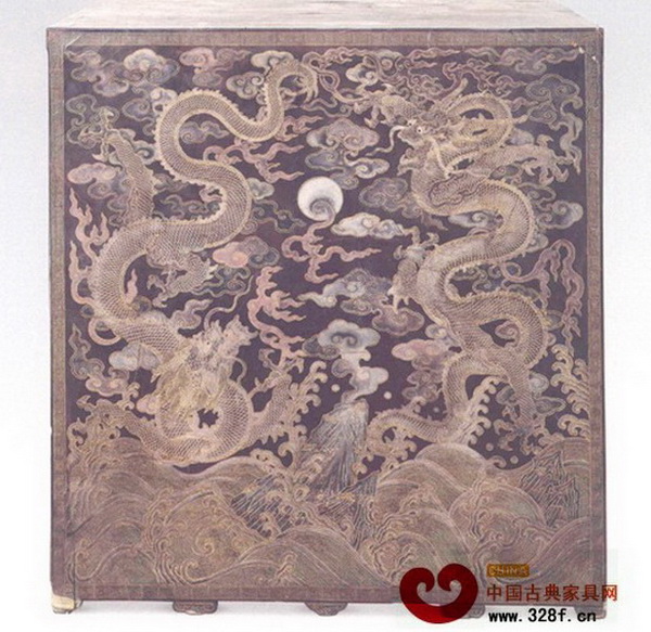 填漆戧金龍戲珠紋十屜柜