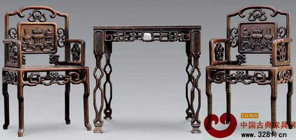 方桌及紅木博古紋太師椅