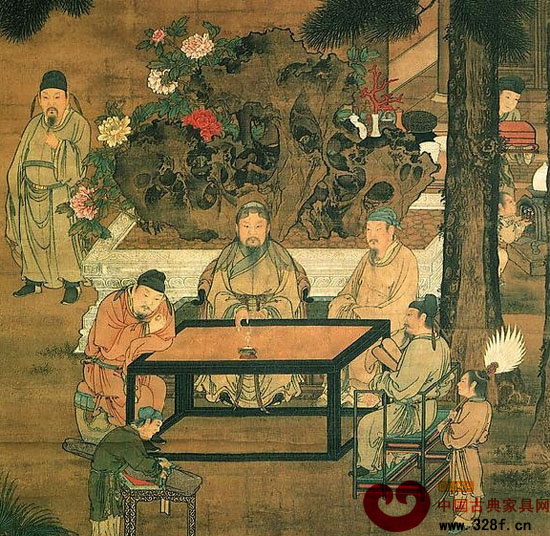 《十八學士圖》局部,右下角執(zhí)扇文士所坐的文椅
