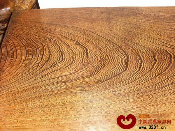 老鸂鶒木、雞翅木綜合色澤紋理特點(diǎn)