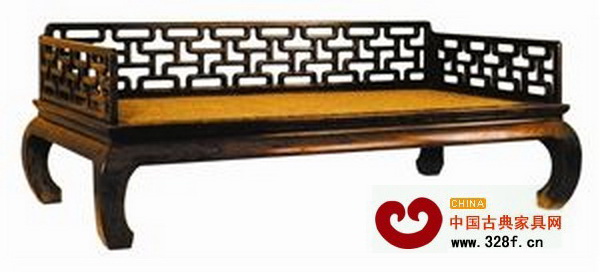 明 鐵力床身紫檀圍子三屏風(fēng)羅漢床