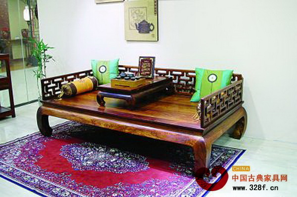 香枝木曲尺羅漢床