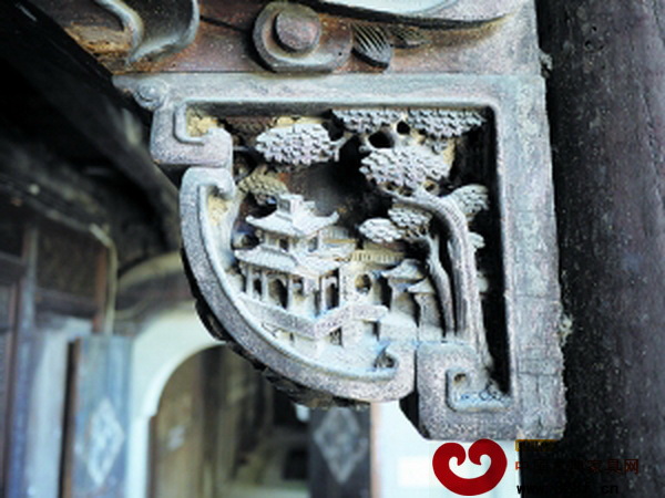 浙江東陽馬上橋花廳的木雕