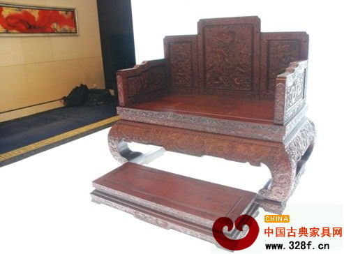 三福檀香紫檀雕云龍紋寶座