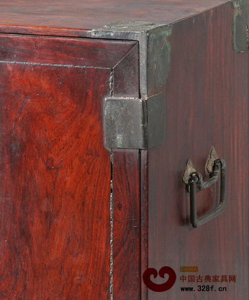 明代黃花梨小藥箱局部紋理瑰麗縝密