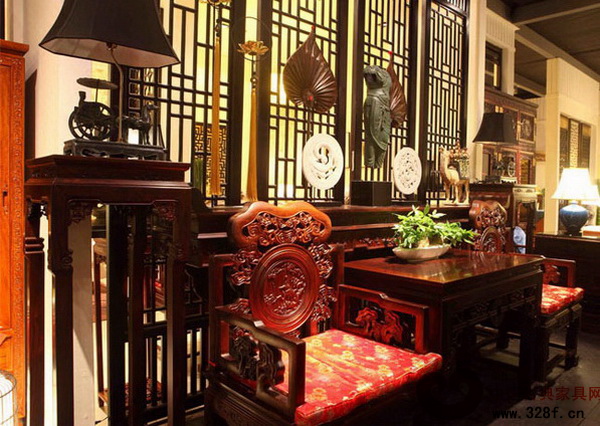 靈芝中堂(戴為紅木供圖)