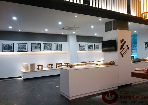 深圳紅木家具博物館館內(nèi)一角