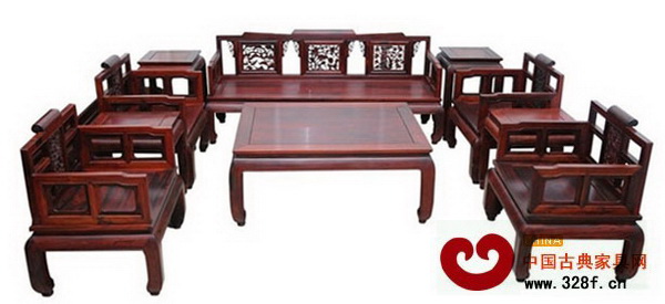 現(xiàn)代改良的紅木沙發(fā)