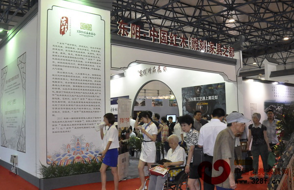 浙江東陽展廳展示東作精品