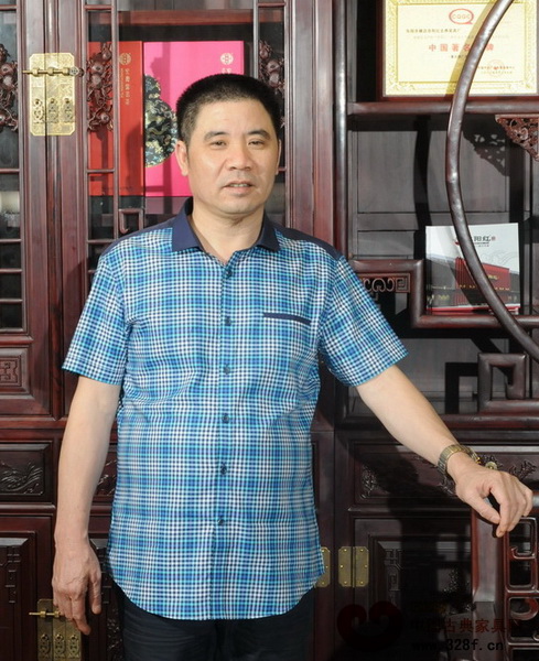 蘇陽紅董事長蔣國根