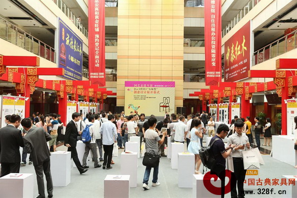 “新國藝——創(chuàng)意設(shè)計大賽”獲獎作品展一角