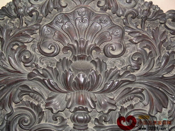 圖一為西番蓮紋飾