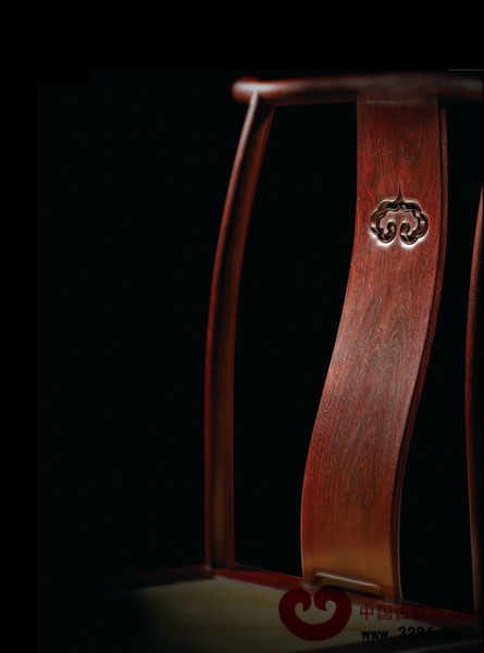 區(qū)氏臻品——燈掛椅局部