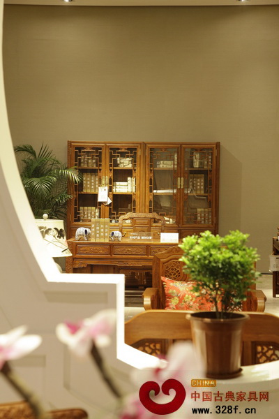 或高貴典雅、或溫馨宜人、或落落大方,總有一種讓你喜歡(明堂紅木供圖)