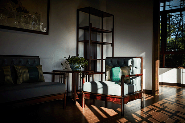 紅古軒雙“新”驅(qū)動(dòng)，領(lǐng)航高端家居新紀(jì)元