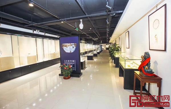 “大明芳華——明代重要瓷器標(biāo)本展” “大明芳華——明代重要瓷器標(biāo)本展”