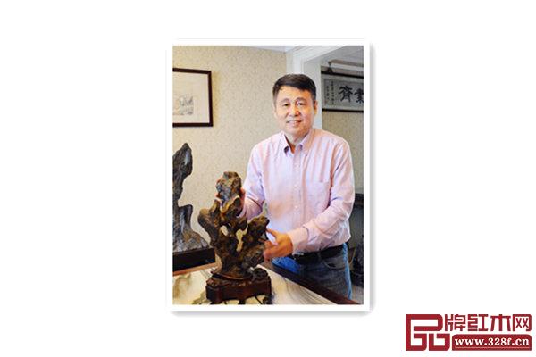 全聯(lián)藝術紅木家具專業(yè)委員會專家顧問、明清家具研究學者張輝