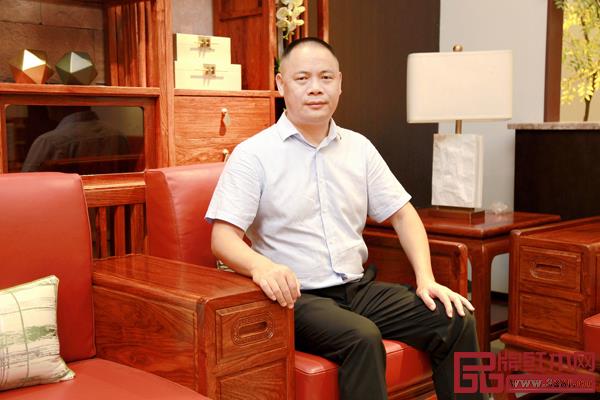 中山長匯紅木·檀薈董事長曾招桓