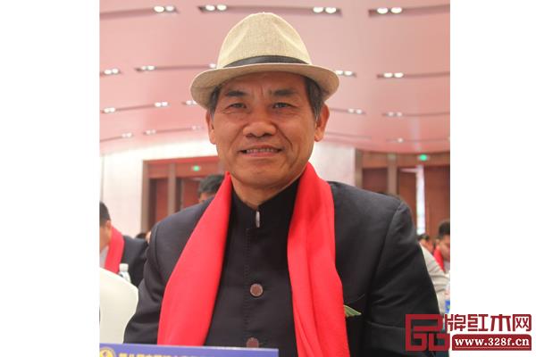 全聯(lián)藝術紅木家具專業(yè)委員會專家顧問、家具行業(yè)資深學者王周 