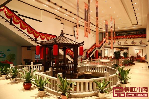 耕木坊紅木小鎮(zhèn)營造獨具詩情畫意的居所 耕木坊紅木小鎮(zhèn)營造獨具詩情畫意的居所