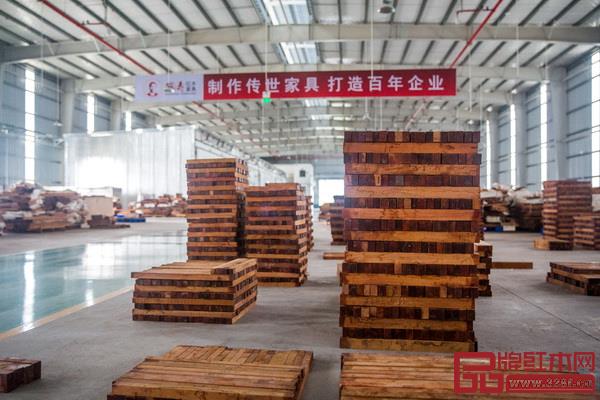 國壽紅木湖北觀光工廠局部實(shí)景