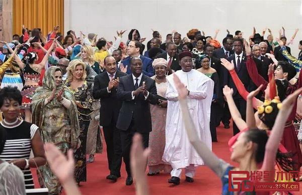 中非合作論壇北京峰會各國領(lǐng)導(dǎo)人匯聚北京 中非合作論壇北京峰會各國領(lǐng)導(dǎo)人匯聚北京