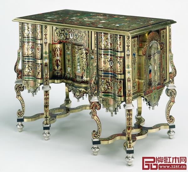  《家具史》第二版中展示的精美家具