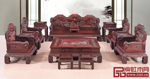 中山市偉世鴻泰紅木家具廠 名稱：《萬(wàn)里長(zhǎng)城》