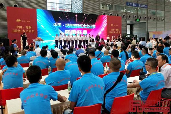 9月21日，2018第六屆深圳紅木展暨中式生活博覽會(huì)在深圳會(huì)展中心開幕
