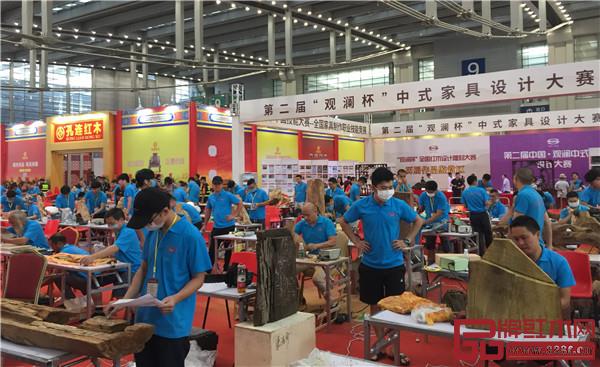 2018“觀瀾杯”全國紅木設(shè)計(jì)雕刻大賽現(xiàn)場 2018“觀瀾杯”全國紅木設(shè)計(jì)雕刻大賽現(xiàn)場