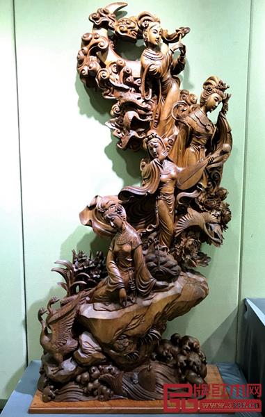 陳戴青木雕作品《四大美女》榮獲粵港澳大灣區(qū)工藝美術(shù)博覽會(huì)“國(guó)匠杯”銅獎(jiǎng) 陳戴青木雕作品《四大美女》榮獲粵港澳大灣區(qū)工藝美術(shù)博覽會(huì)“國(guó)匠杯”銅獎(jiǎng)