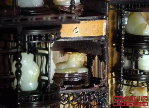 多寶格讓每件珍寶被妥善收納 多寶格讓每件珍寶被妥善收納