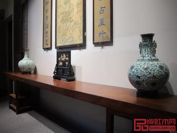 4.6米長的黃花梨條案 4.6米長的黃花梨條案