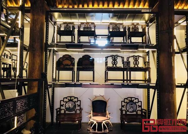 故宮明清家具館首創(chuàng)“倉儲式”陳列 故宮明清家具館首創(chuàng)“倉儲式”陳列