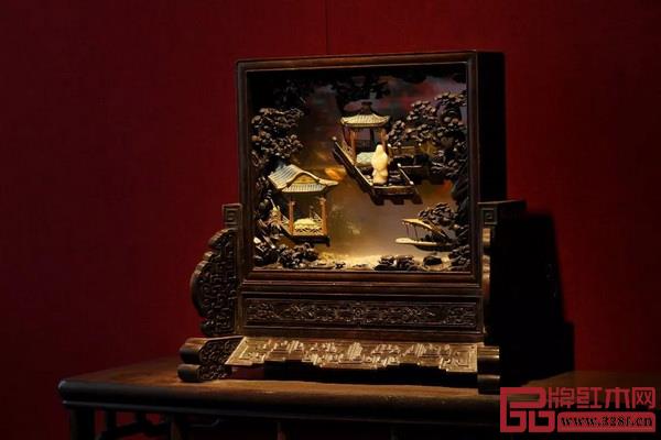 網(wǎng)紅“魚缸” 網(wǎng)紅“魚缸”