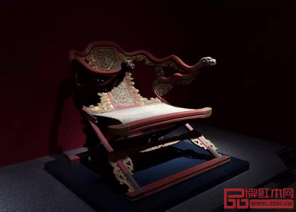 朱漆髹金交椅 朱漆髹金交椅