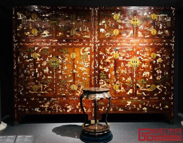 黃花梨百寶嵌人物圖頂箱柜 黃花梨百寶嵌人物圖頂箱柜