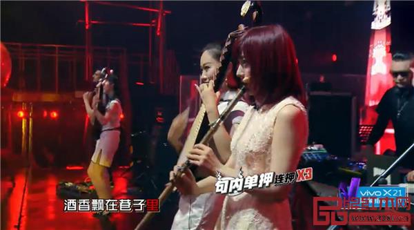 吳亦凡在《中國新說唱》現(xiàn)場表演畫面 吳亦凡在《中國新說唱》現(xiàn)場表演畫面