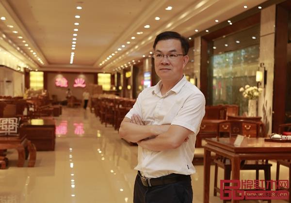 雄業(yè)紅木董事長鐘超雄 雄業(yè)紅木董事長鐘超雄