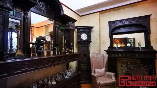 室內(nèi)布滿了海派家具 室內(nèi)布滿了海派家具