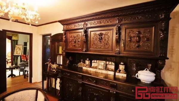 海派家具根植于中國廣袤的土壤之中,是西方工業(yè)革命和東方中華文明結(jié)合的產(chǎn)物 海派家具根植于中國廣袤的土壤之中,是西方工業(yè)革命和東方中華文明結(jié)合的產(chǎn)物