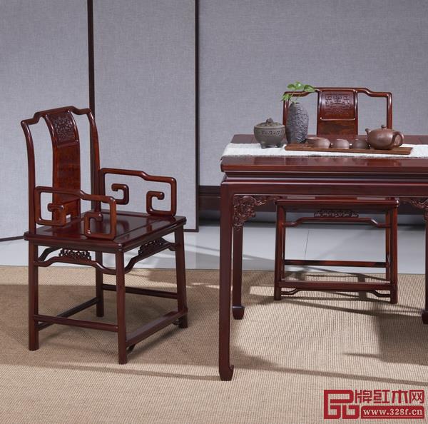 耀龍紅木金鉤茶臺(tái) 耀龍紅木金鉤茶臺(tái)