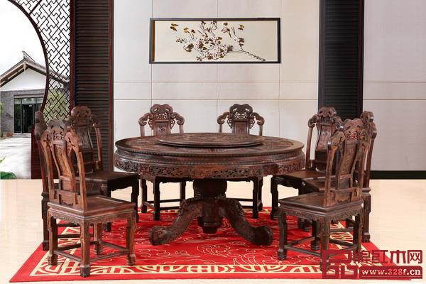 中山市富寶軒紅木家具有限公司 名稱:《1.58米四季花圓臺》 中山市富寶軒紅木家具有限公司 名稱:《1.58米四季花圓臺》