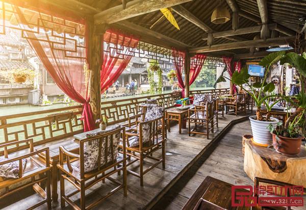 臨湖而建,盡顯溫柔秀氣的湖邊茶館 臨湖而建,盡顯溫柔秀氣的湖邊茶館