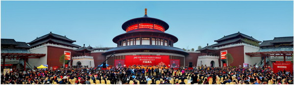 首屆進(jìn)博會(huì)開幕  中國紅木特色小鎮(zhèn)大涌周五亮相上海紅木展