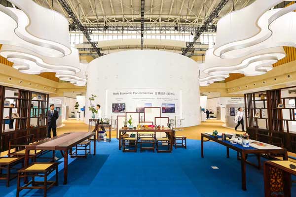 志成紅木：耕梨《七碗茶臺》——回報生活以歌